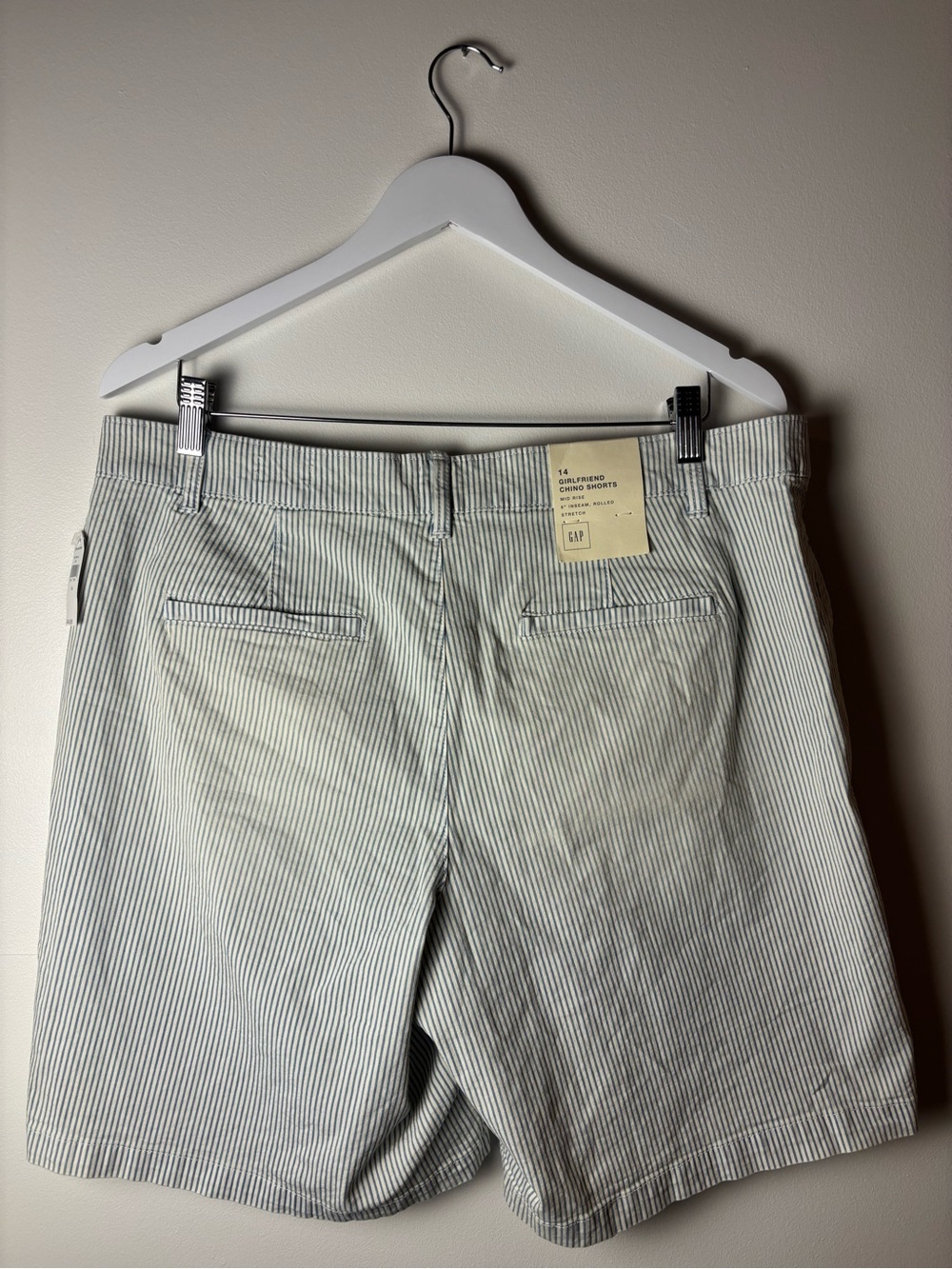NWT GAP Light Blue and White Striped Women's Bermuda Shorts, size 14 - Picture 4 of 11
